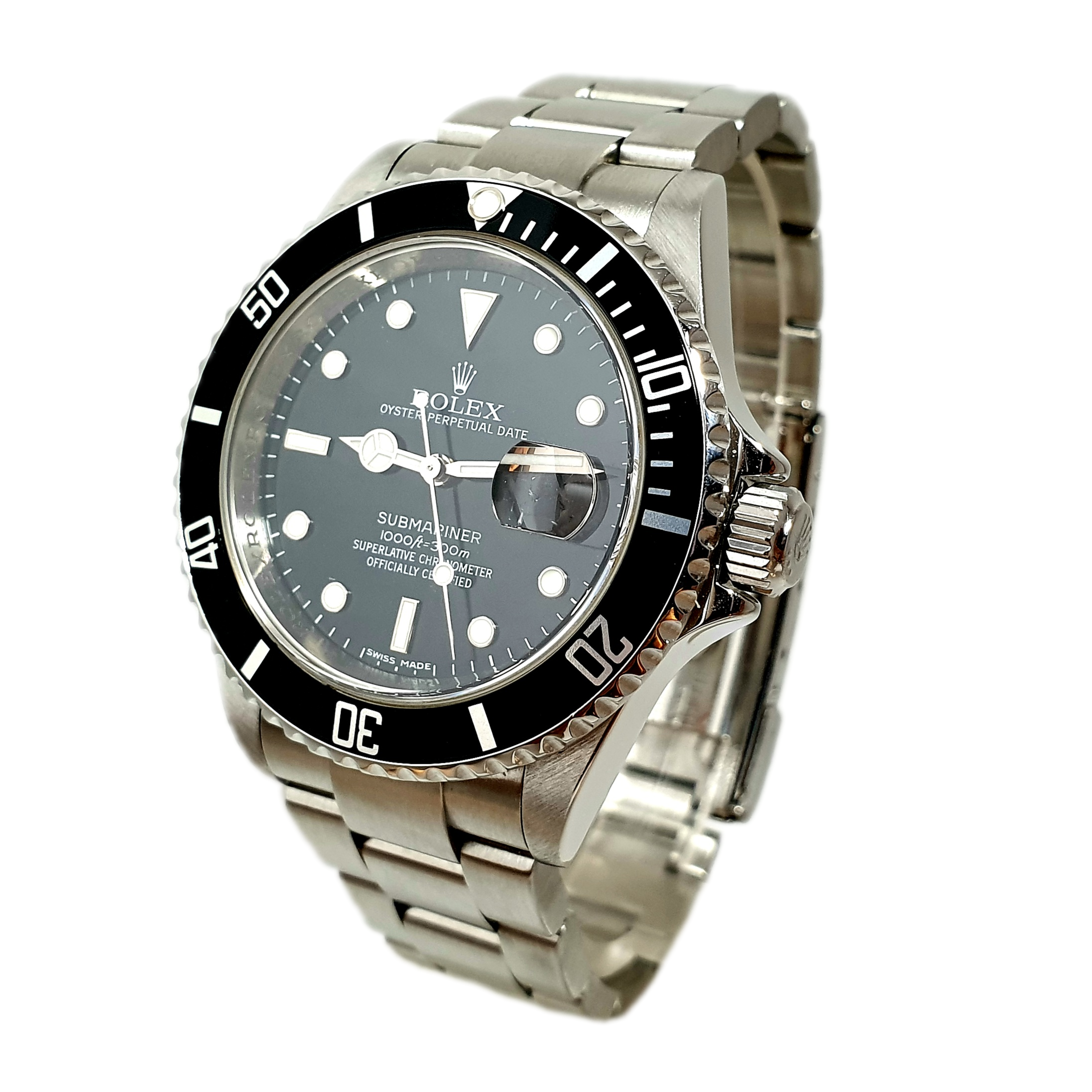 Rolex_Submariner40mm_M16610_Steel_Left