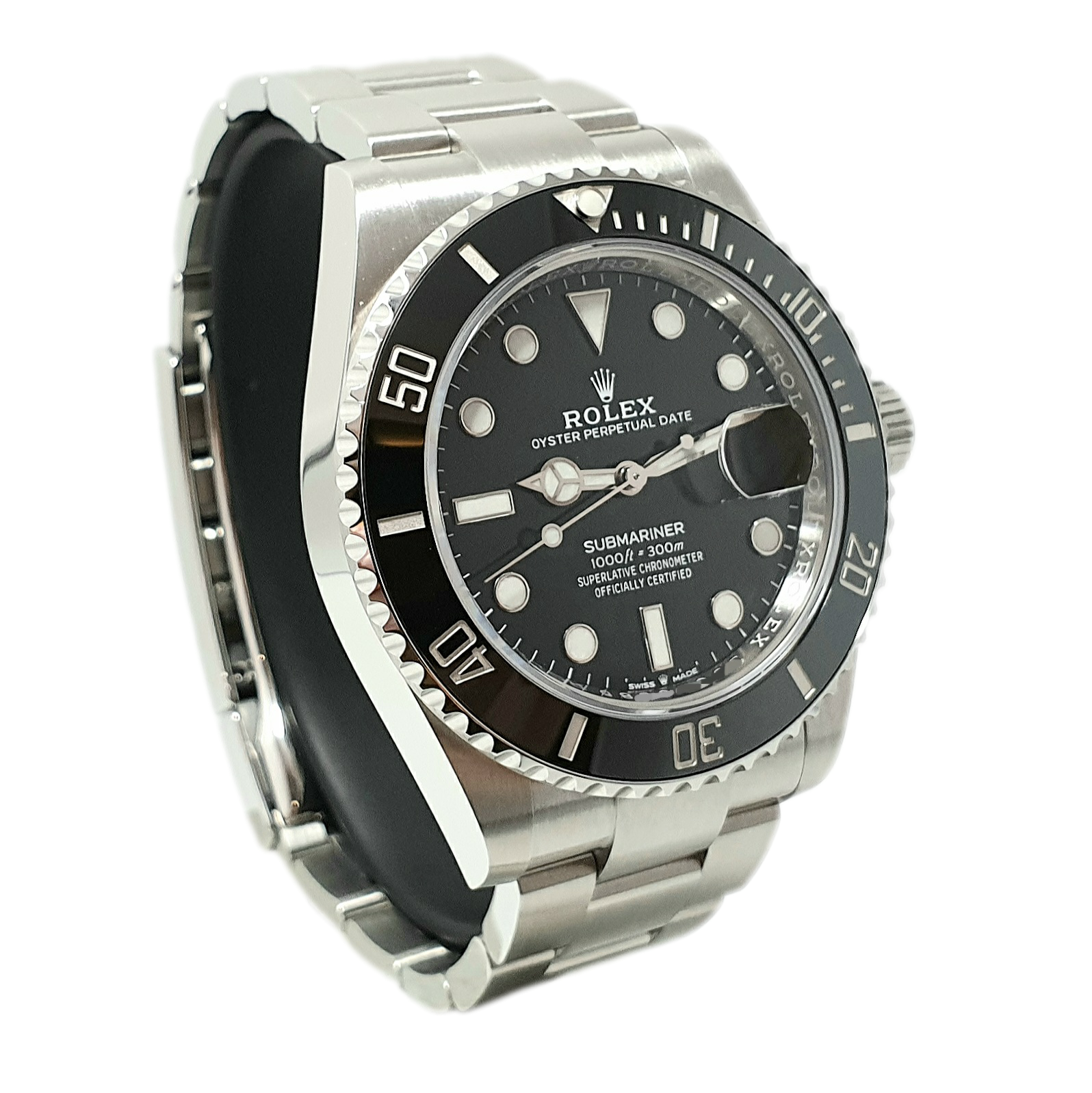 Rolex_SubmarinerDate_M126610LN_(41mm-Steel)_Right