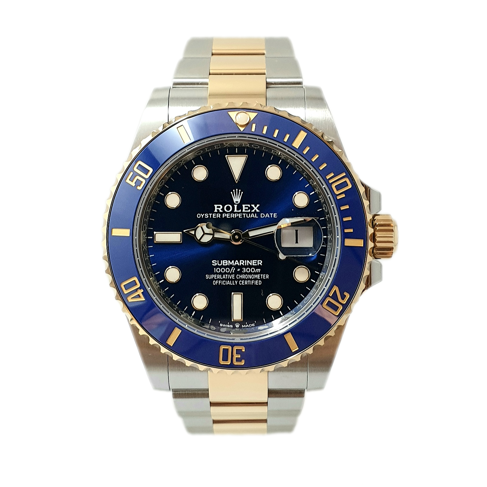 Rolex_Submariner_M126613LB-0002_BlueDial_(41mm-SteelYellowGold)_Front