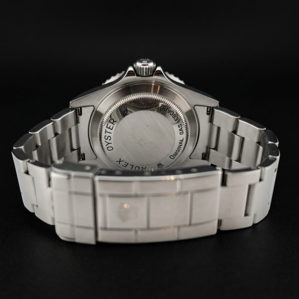 seadweller40_16600_black dial_back